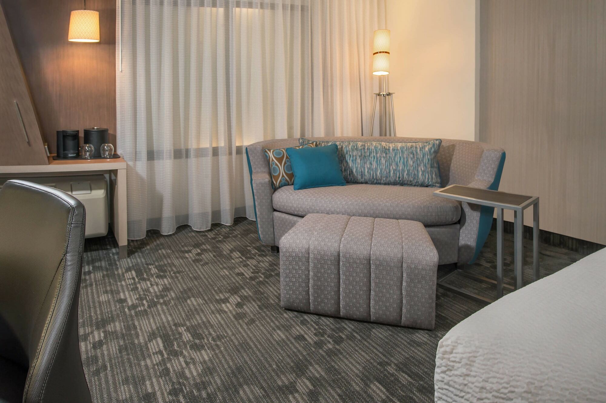 Courtyard By Marriott Atlanta Vinings/Galleria Smyrna Exterior photo